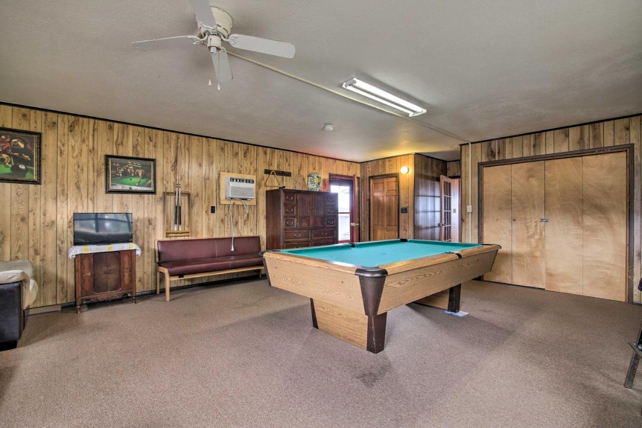 Rustic Lake Buchanan Hideaway With Game Room And Grill Tow ภายนอก รูปภาพ