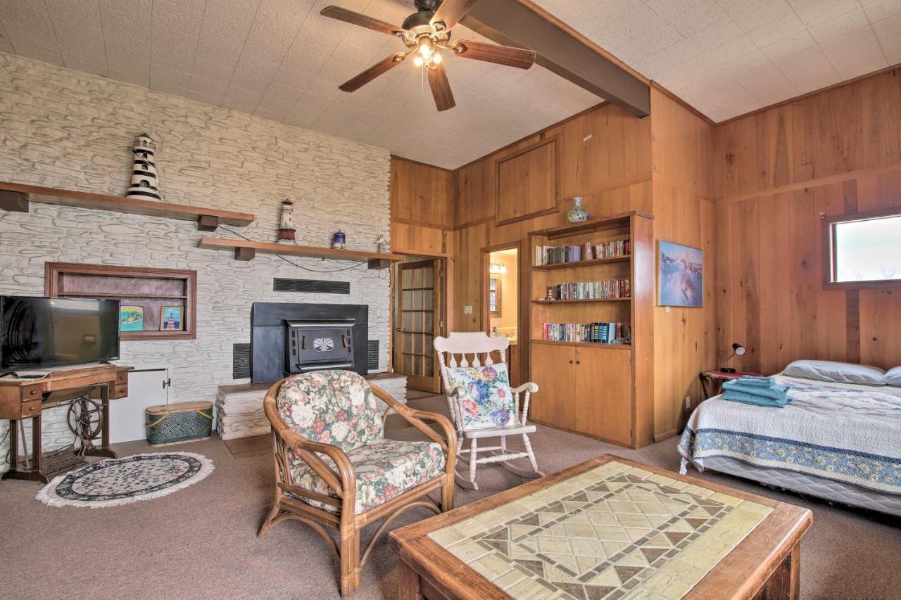 Rustic Lake Buchanan Hideaway With Game Room And Grill Tow ภายนอก รูปภาพ