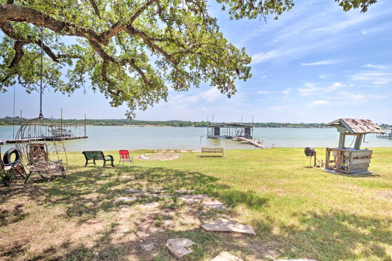 Rustic Lake Buchanan Hideaway With Game Room And Grill Tow ภายนอก รูปภาพ